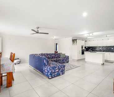 2/2 Soho Street,HILLCREST - Photo 6