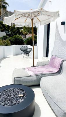 Luxury Villa for rent in Nueva Andalucia, Andalusia - Photo 1