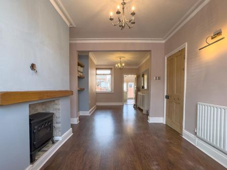 2 bedroom terraced house to rent - Photo 3