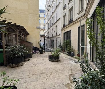 Studio meublé - PARIS 8EME ARRONDISSEMENT - Photo 5