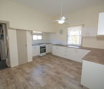 Spacious 2-Bedroom Home with Modern Features – Perfect for Comfort ... - Photo 3