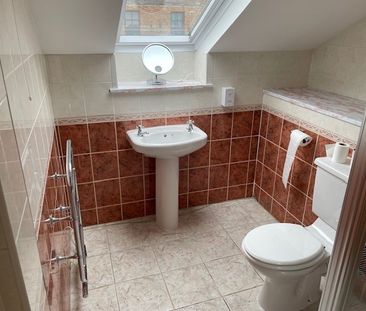 The Moorings, Commercial Street, Leith (Ref: 00000083) - Photo 1