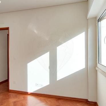 Apartamento T4 - Photo 1