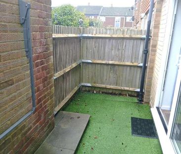 Stanford Way,broadbridge Heath, RH12 - Photo 6