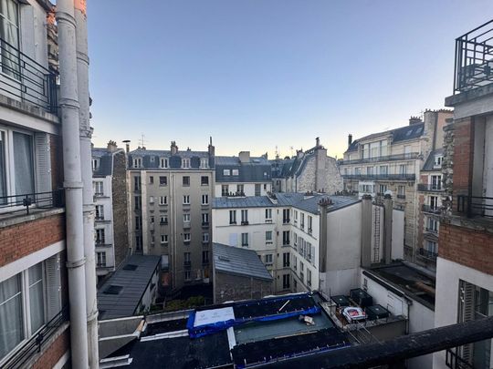 APPARTEMENT T2 A LOUER - PARIS 17EME ARRONDISSEMENT - 50.14 m - 1 600 € - Photo 1