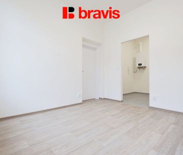 Pronájem bytu 2+1 59 m², Zahradnická 279, Brno - Photo 6