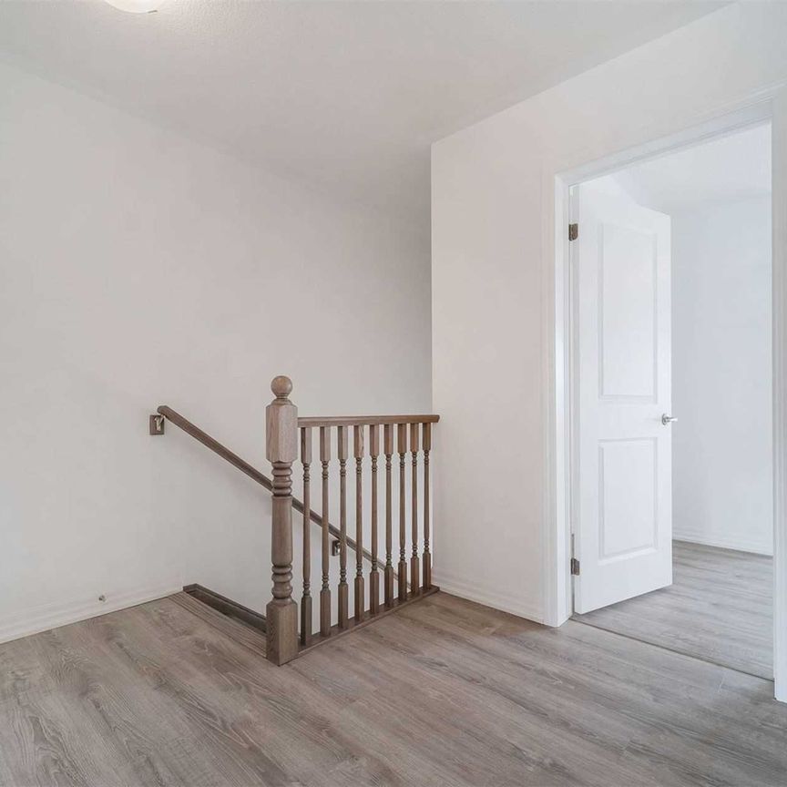 For Lease - 70 Huguenot Road, Oakville, Ontario - Photo 1