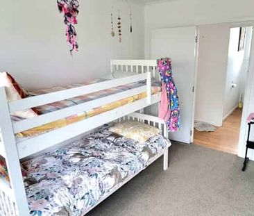Cosy and Convenient on Meadow Park - Photo 1