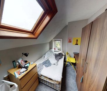 4 bedroom flat to rent - Photo 5