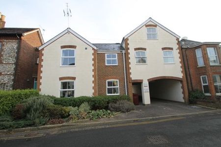 Chichester 1 bedroom flat to rent - Photo 4