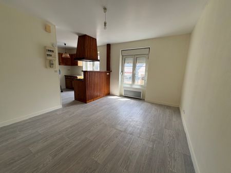 Location Appartement 3 pièces 48m² POITIERS 86000 - Photo 2
