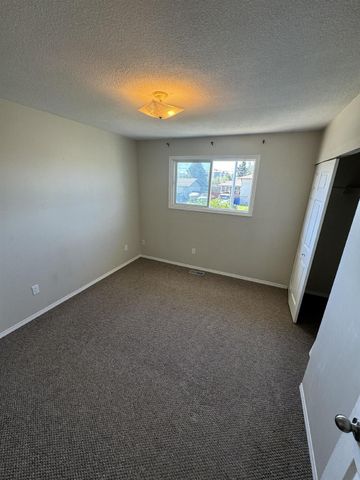 KOEHN RESIDENCE - UPPER - Photo 5