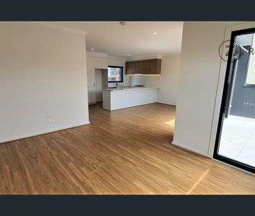 Z. - Perfectly Position Ultramodern Style -Z. - Photo 2