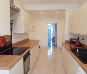 Room in a Shared House, Walsgrave Road, CV2 - Photo 2