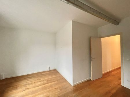 Gelijkvloers twee slaapkamer appartement vlakbij Park Spoor Noord te huur - Photo 4