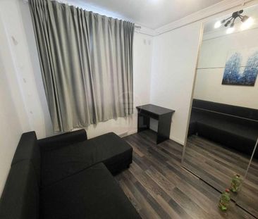 Apartament de Inchiriere 3 camere, APCJ247525FLO - Fotografie 2