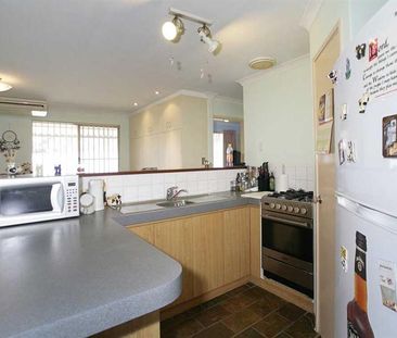 3 Lakewook Cove, Kenwick WA 6107 - House For Rent - $680 | Domain - Photo 5