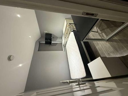 Albert Grove // Bed // Student House, NG7 - Photo 3