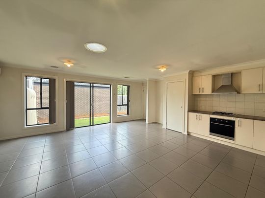 3 Bedroom Family Home - Photo 1