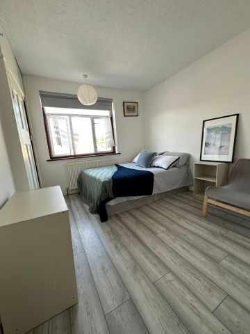 Room in a Shared House, Mount Pleasant, HA0 - Photo 4