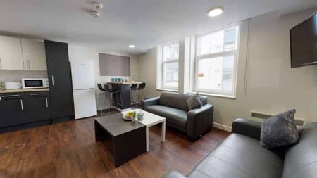 Silver En Suite - Photo 5