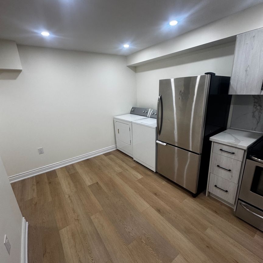 For Lease - 10 Sewells Lane Unit# Basement, Brampton, Ontario - Photo 1