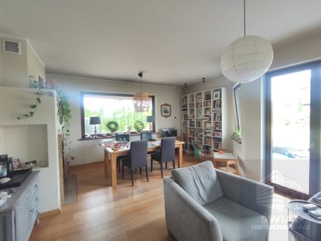 Dom wolnostojący, garaż, cicha uliczka - Photo 4