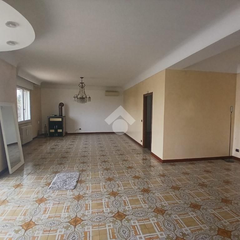 Casa indipendente in affitto - Foto 1