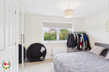 Davies Close, Yate, Bristol - Photo 4