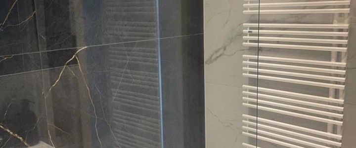 Vollmöblierte Wohnung – 2 Schlafzimmer – Wohnzimmer - Photo 1