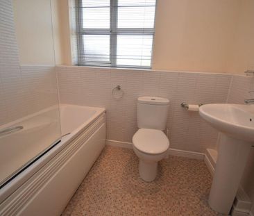 2 bedroom apartment to rent - Photo 6