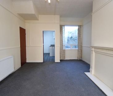 1 bedroom ground floor flat to rent - Photo 2
