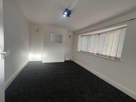 Plowden Road, Birmingham, B33 - Photo 4