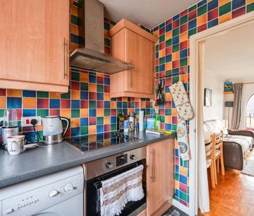 1 bedroom flat to rent - Photo 6
