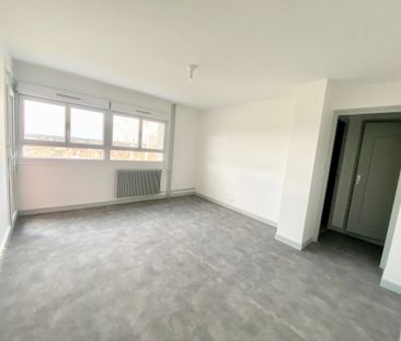 Appartement T3 dans une résidence réhabilitée à Saint Yan - Photo 2