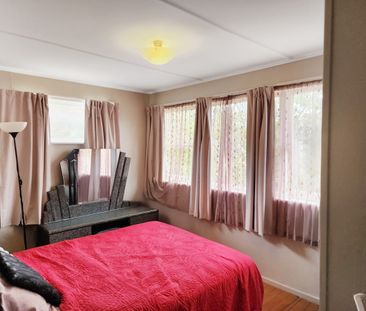 1/52 Taipari Road, Te Atatu Peninsula - Photo 3