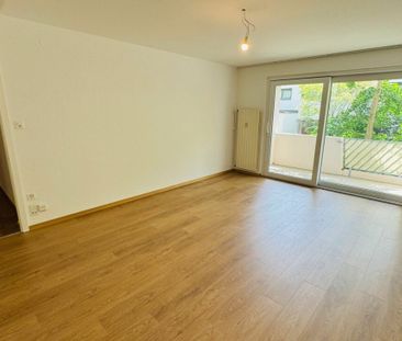 Neuwertige 3.5-Zimmerwohnung mit 2 Balkonen, separatem WC und moder... - Photo 1