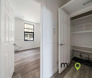 High Road, Wood Green, N22 - Photo 2