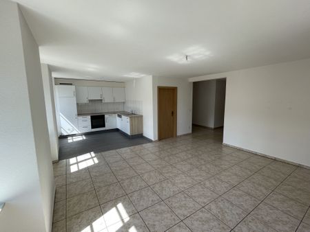 St-Imier, bel appartement de 4 pièces au 2ème étage avec ascenseur - Photo 5