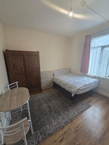 Studio Flat, Mount Pleasant Road, N17 - Photo 5