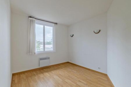 Location Appartement 3 pièces 90m² ALBI 81000 - Photo 3