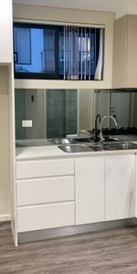 1 bedroom apartment - affordable housing 20% below market rate - income thresholds apply - Photo 3