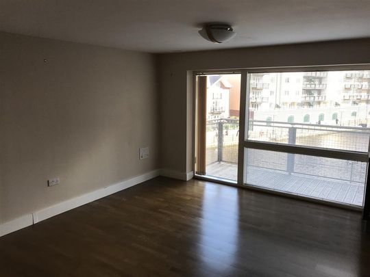 Falcon Drive, Cardiff - Photo 1