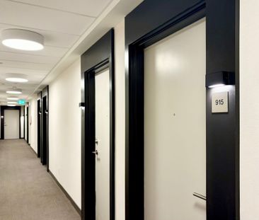 For Lease - 6 David Eyer Road Unit# 915, Richmond Hill, Ontario - Photo 3