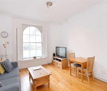 Flat B, Myddelton Square, London, EC1R - Photo 1