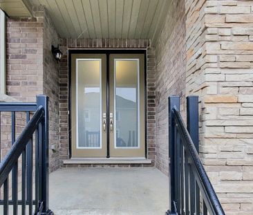 For Lease - 47 Sparks Street, Aurora, Ontario - Photo 1