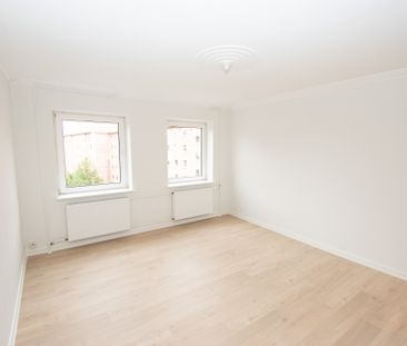 Indbydende nyrenoveret lejlighed i hjertet af Aalborg - Photo 3