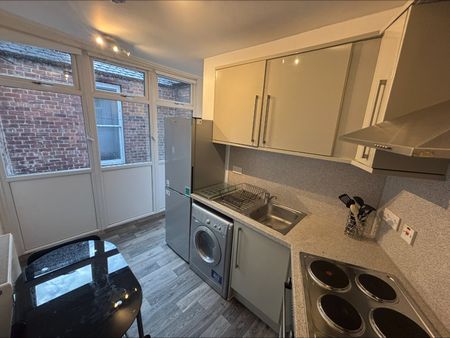 1 bedroom apartment to rent - Photo 5