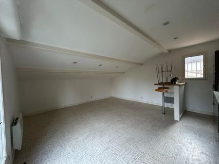 Appartement à louer - Photo 2