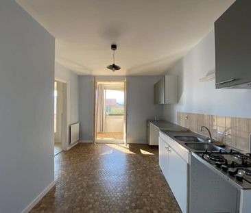 Location appartement 3 pièces 61.78 m² à Bourg-lès-Valence (26500) - Photo 2